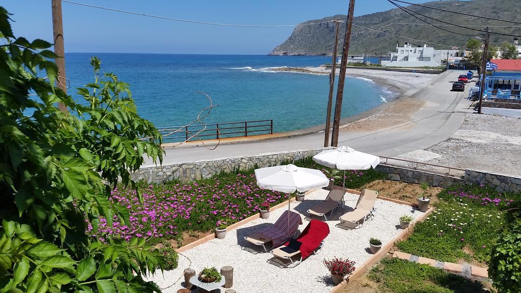 Sea-Esta Beach Studios Милатос Екстериор снимка